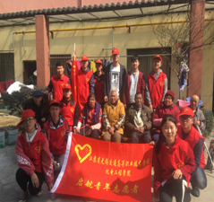 志愿服務(wù)在行動 雷鋒精神永相傳